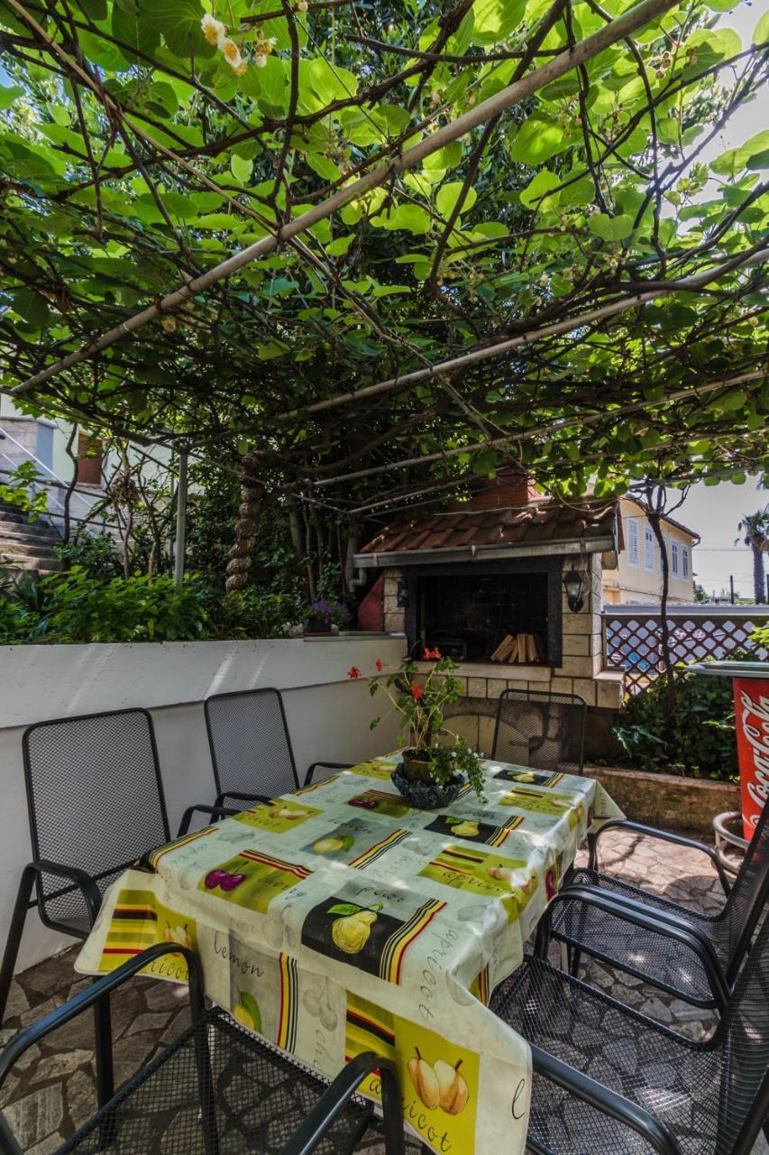 Loredana Apartments Криквеница Екстериор снимка